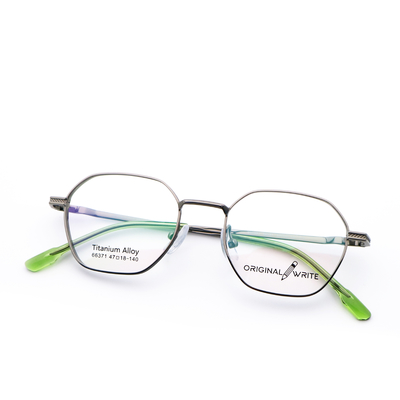 Good price Eyewear Factory Designer Β Titanium Eyeglasses Optical 66371 online